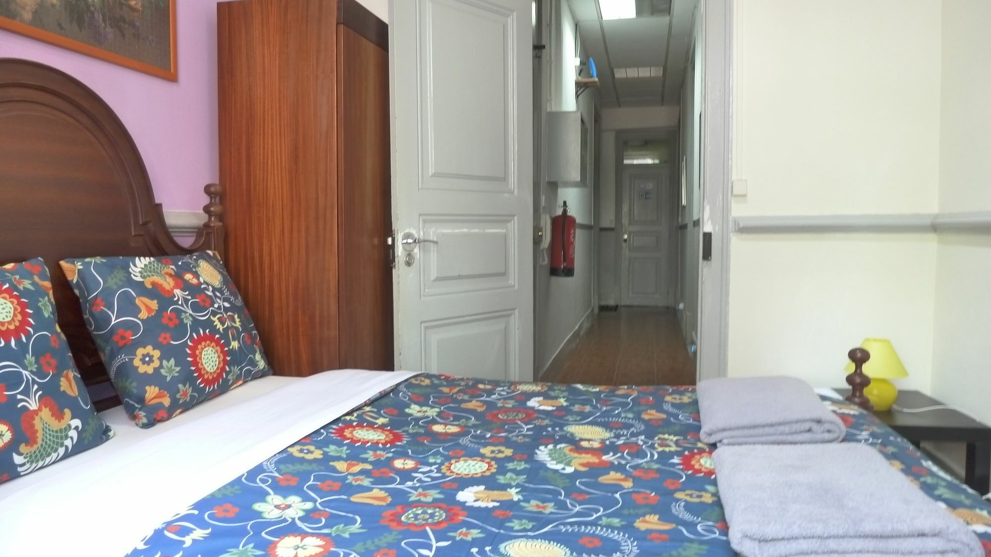 Midtown Guest House Lisboa Extérieur photo